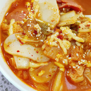 芝士泡菜煮年糕