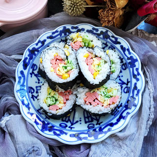 玉米火腿紫菜包饭