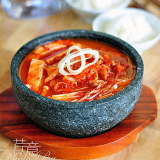 韩式石锅泡菜汤
