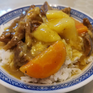 咖喱牛腩饭