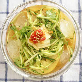 矿泉冷面