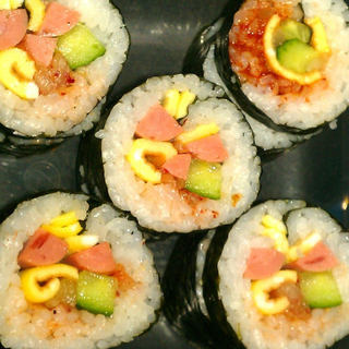 包裹着的爱------紫菜包饭