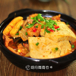 豆腐泡菜锅