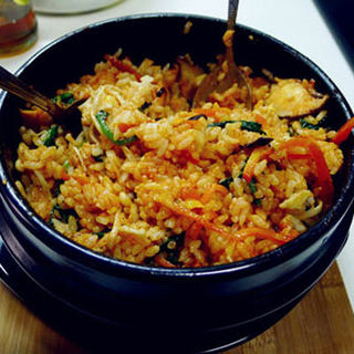 石锅拌饭