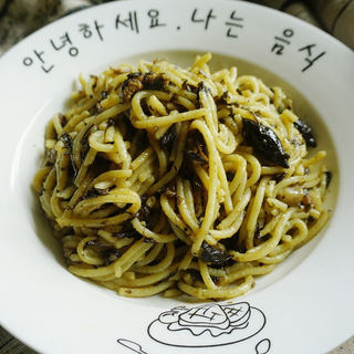 榄菜肉末意面