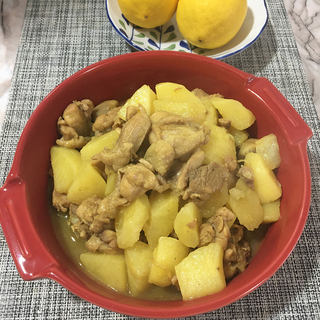 咖喱土豆焖鸡块