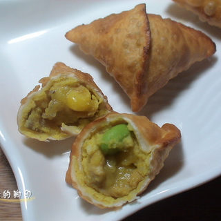 【咖喱炸三角】
