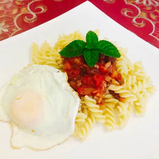 蕃茄牛肉意面