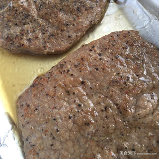 黑椒牛排