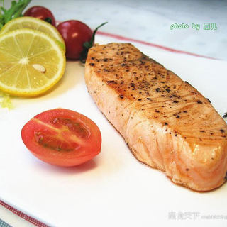 香煎黑椒三文鱼