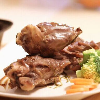 意大利炖烤小羊腿