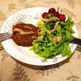 黑椒牛肉饼