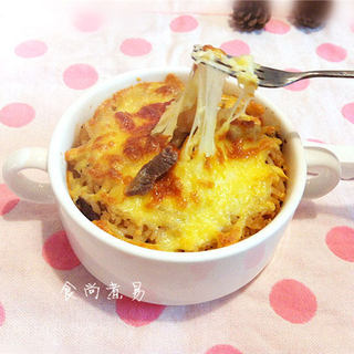 黑椒牛肉芝士焗饭