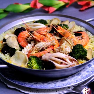 西班牙名吃“美味海鲜饭”