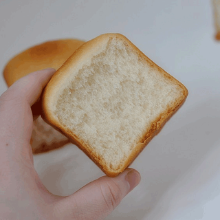 是不是很可爱呢？---牛奶蜂蜜小吐司