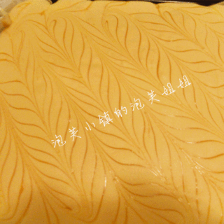 法式拉花海绵蛋糕