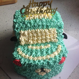 小汽车生日蛋糕