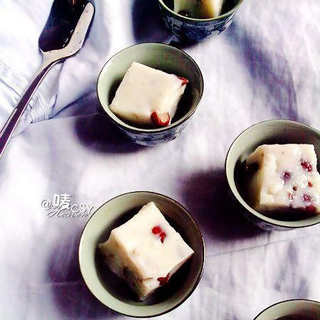 【夏日，口中的清香绵密】椰香红豆凉糕
