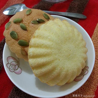 南瓜籽小蛋糕------无油版