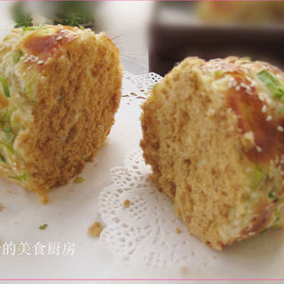 肉松香葱面包卷