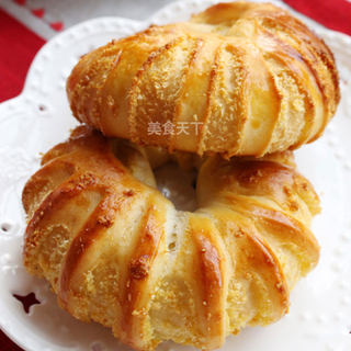 椰蓉甜面包