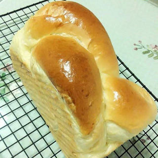 鲜奶吐司