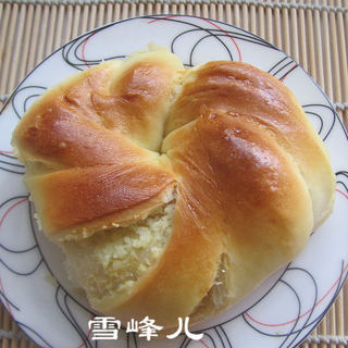 香味浓郁的椰蓉面包