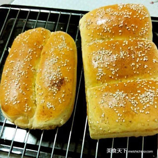 豆渣枇杷酱吐司