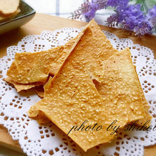 芝麻薄脆饼干