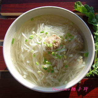 萝卜丝汆丸子