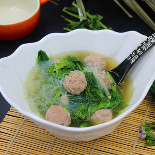 菠菜粉丝肉丸汤