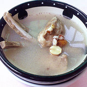 莲子芡实汤